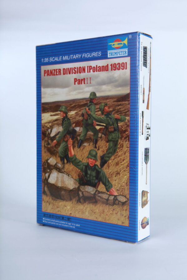 FG00404 1by35 TRUMPETER PANZER DIVISION POLAND 1939 - PART 2